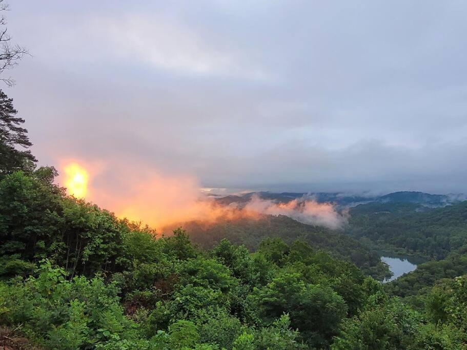Stunning Mtn. Views! 4Br With All The Amenities! - Vista Vibes- Bryson City Exterior photo